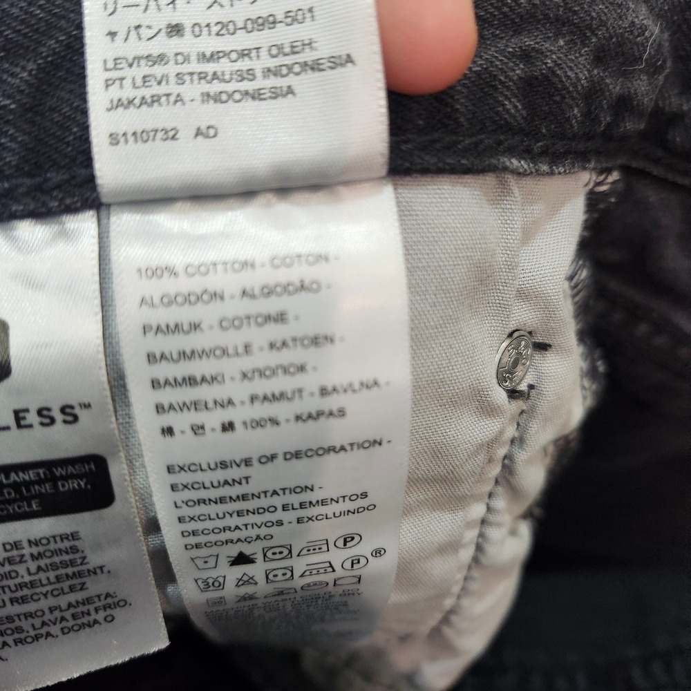 Levi's 501 Shorts High Rise Faded Black Denim Cut-Off Casual 27 - Picture 3 of 5